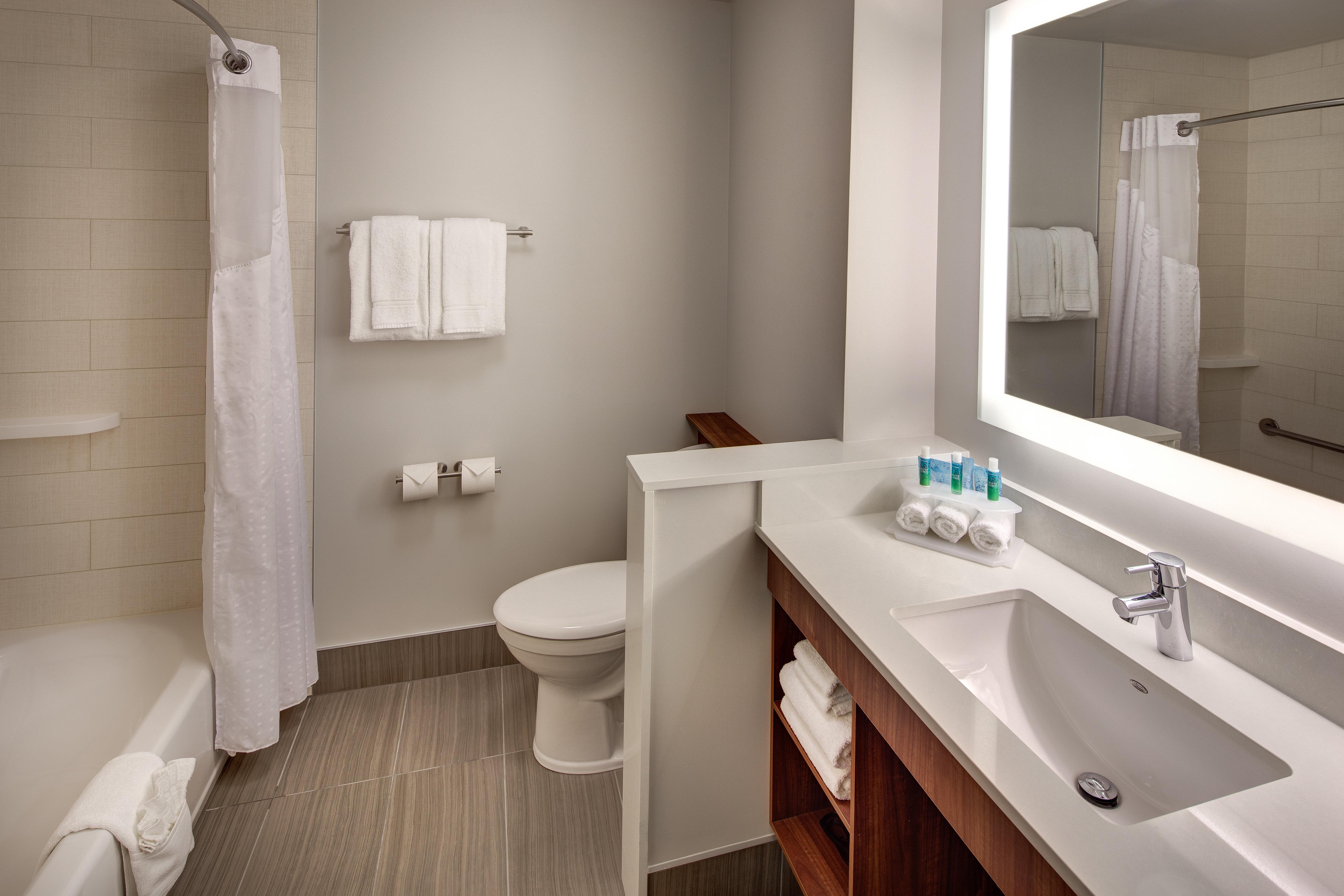 Holiday Inn Express & Suites Terrace By Ihg Kültér fotó